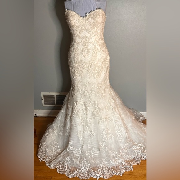 Maggie Sottero Dresses & Skirts - Maggie Sottero Strapless Lace Wedding Gown Size 10